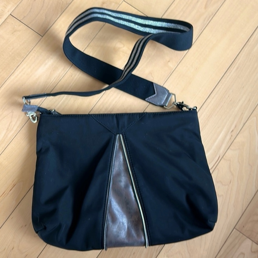 Stella & Dot Black Nylon Crossbody Bag Zip Front Everyday bag - Picture 7 of 15